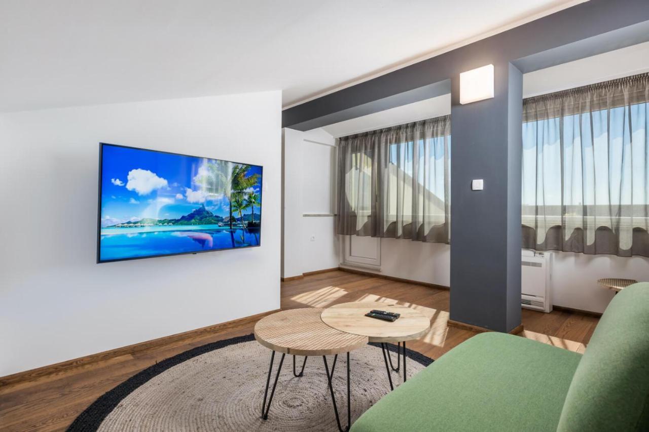 Luxury Villa Ostro With Pool & Krk Bridge View 클랄제비카 외부 사진