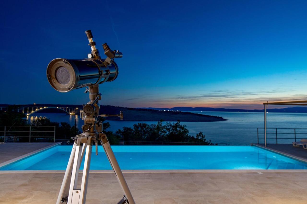 Luxury Villa Ostro With Pool & Krk Bridge View 클랄제비카 외부 사진