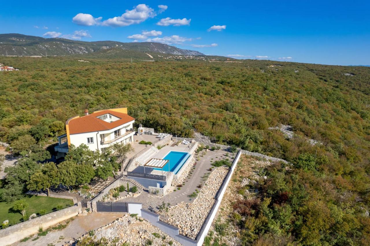 Luxury Villa Ostro With Pool & Krk Bridge View 클랄제비카 외부 사진