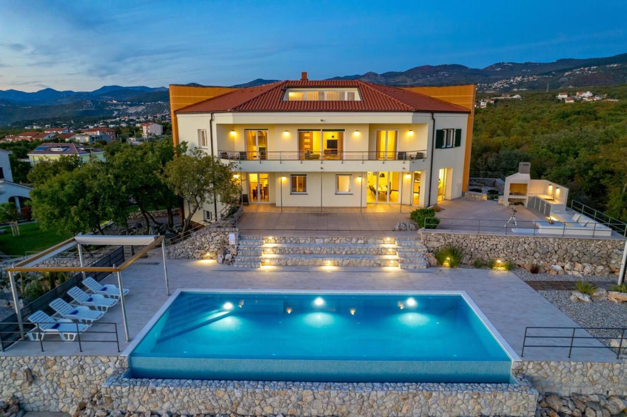 Luxury Villa Ostro With Pool & Krk Bridge View 클랄제비카 외부 사진
