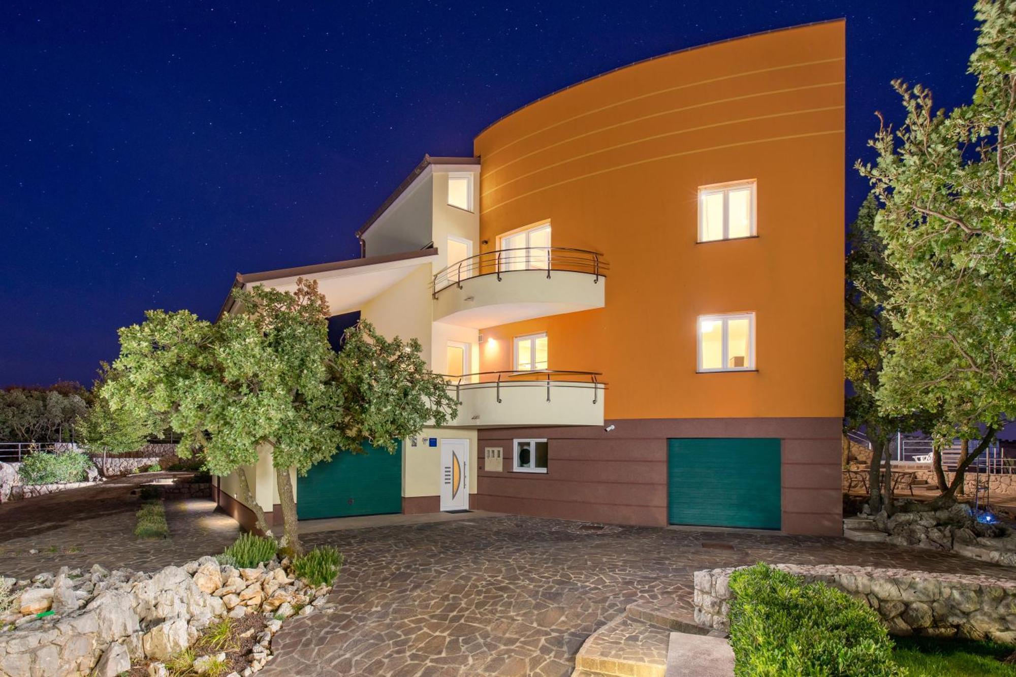 Luxury Villa Ostro With Pool & Krk Bridge View 클랄제비카 외부 사진